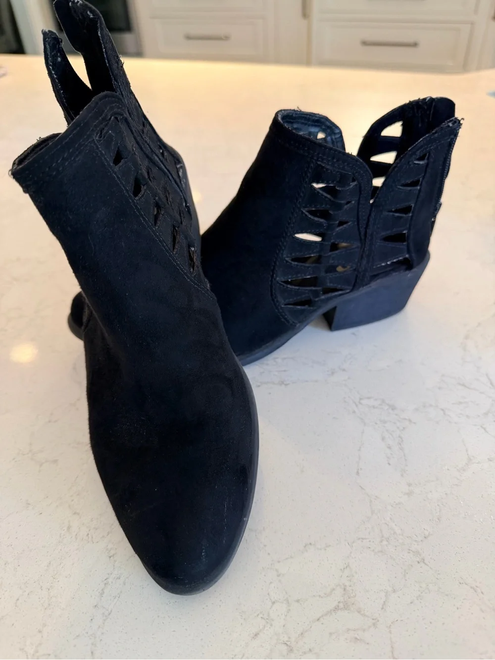 Women’s Black Suede Ankle Boots - Classic Chelsea Style size 7